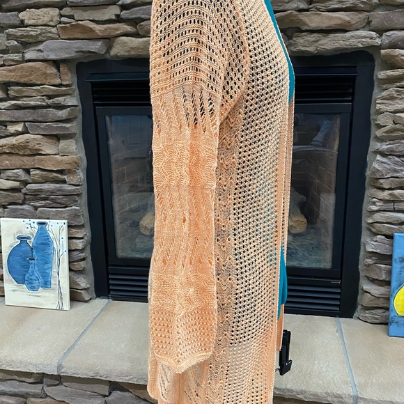 Lightweight sweater coverup - Picture 2 of 4